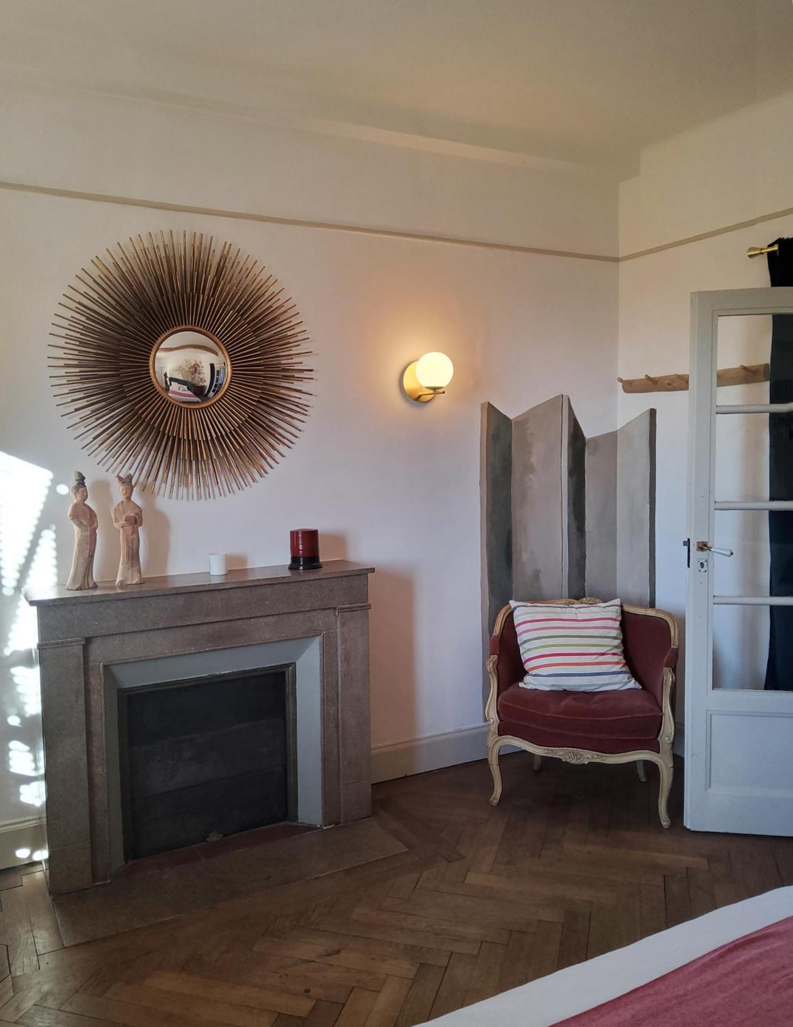 La Parenthese A Etrigny Bed & Breakfast Ngoại thất bức ảnh